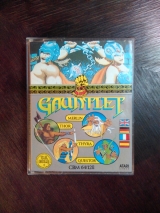 Gauntlet de Atari Games et US Gold en cassette pour Commodore CBM64 128