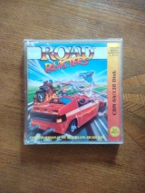 Road Blasters de Atari Games et US Gold. Version disquette pour Commodore CBM64 128