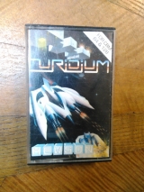 Uridium de Hewson (1986) pour Commodore 64 (version cassette UK)